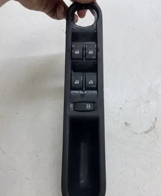Renault Espace - Grand espace IV Electric window control switch 0012126