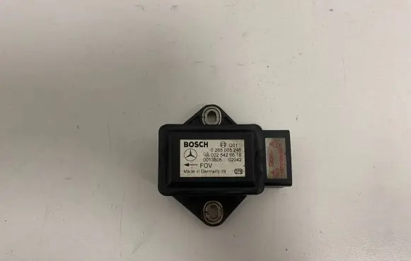 Mercedes-Benz E W211 ESP acceleration yaw rate sensor A0025426618 0013805 0265005246