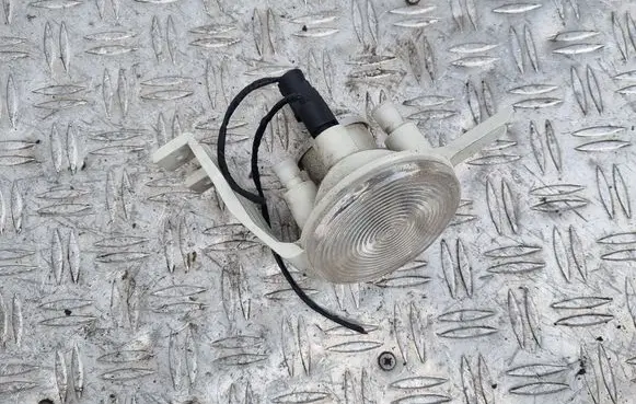 Front indicator light