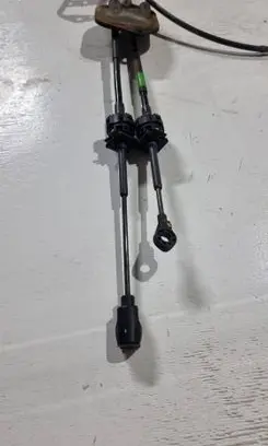 Toyota Aygo AB10 Gear shift cable linkage 338200H010