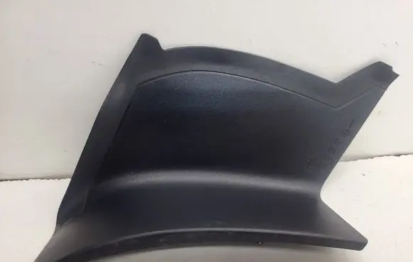 Porsche Macan (95B) Rear/tail light trim molding 95B945310F
