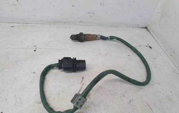 Mercedes-Benz E W211 Lambda probe sensor 0075420218