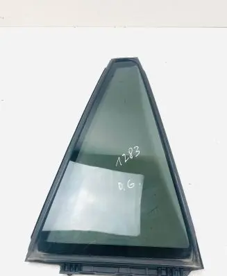 Toyota RAV 4 (XA50) Rear vent window glass 