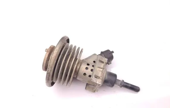 Volkswagen Crafter AdBlue injector 9064900913