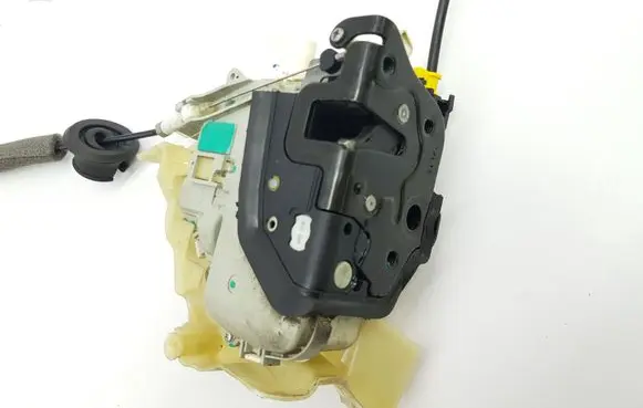 Audi A7 S7 4G Front door lock