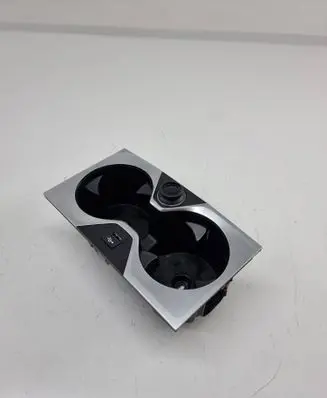 BMW X7 G07 Cup holder 6828775