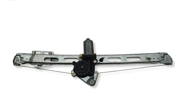 Mercedes-Benz A W168 Front door window regulator with motor 0130821673