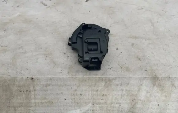 BMW X2 F39 Air flap motor/actuator 17660546 cz017660546