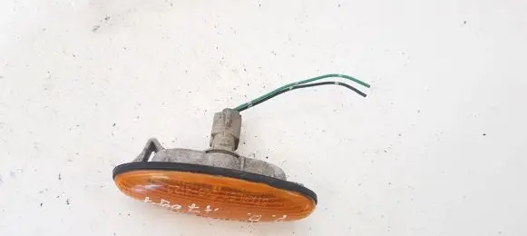 Mazda 323 Front fender indicator light 0464120