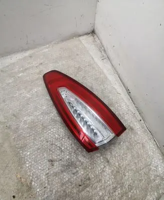 Ford Fusion II Rear/tail lights DS7313404BH