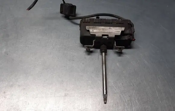 Mercedes-Benz S W140 Headlight wiper motor 1408201342 0390206201