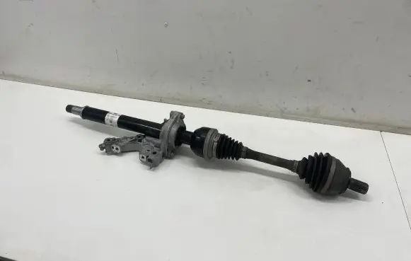 Mercedes-Benz GLA H247 Front driveshaft A1773304101