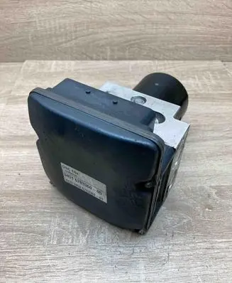 BMW 5 E60 E61 ABS Pump 6783360 6774679