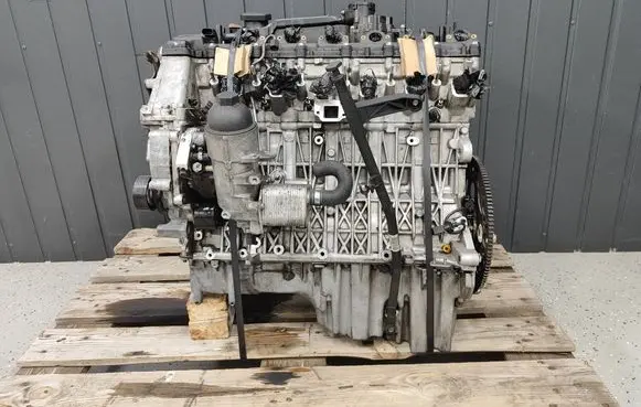 BMW 5 E60 E61 Engine 306D5 7792822 M57TUE2