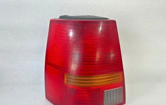 Volkswagen Golf IV Rear/tail lights 38850751