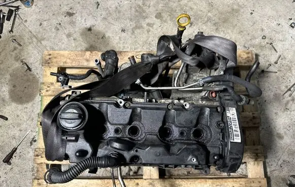 Volkswagen PASSAT B8 Engine CRL