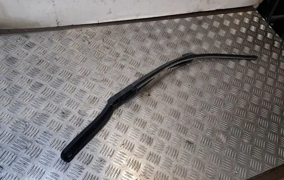 BMW 5 F10 F11 Front wiper blade arm 61617182459 7182459
