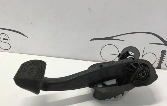 Mercedes-Benz E W214 Brake pedal A2062906100 A2062906500
