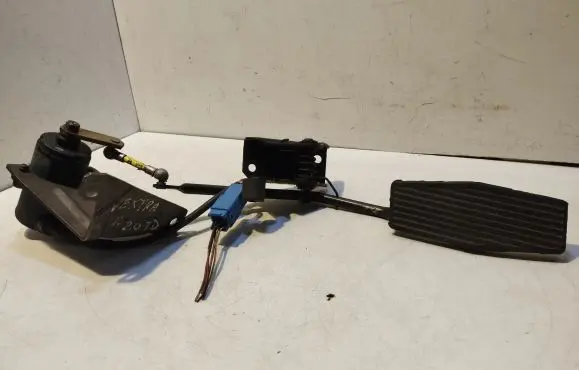 Opel Vectra B Acceleration sensor 0281002296 971301368