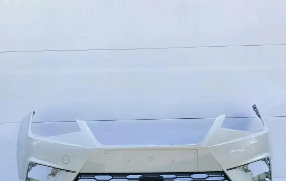 Seat Ibiza V (KJ) Front bumper 6F0807221D