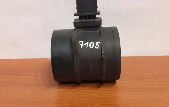 Mercedes-Benz Sprinter W906 Mass air flow meter 0281002896 7105