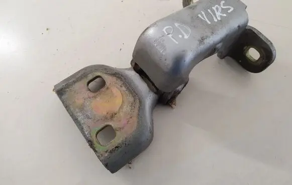 Front door upper hinge