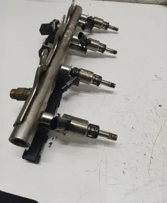 Audi A4 S4 B8 8K Fuel injectors set 06J133317J