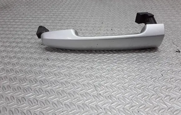 Toyota Yaris Front door exterior handle