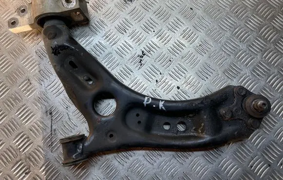 Volkswagen PASSAT CC Front lower control arm/wishbone