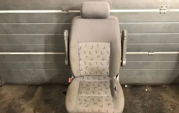 Volkswagen Multivan T5 Front driver seat 