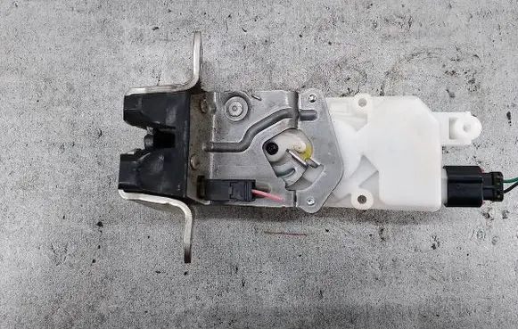 Mitsubishi ASX Tailgate lock latch ZAMEKKLAPY