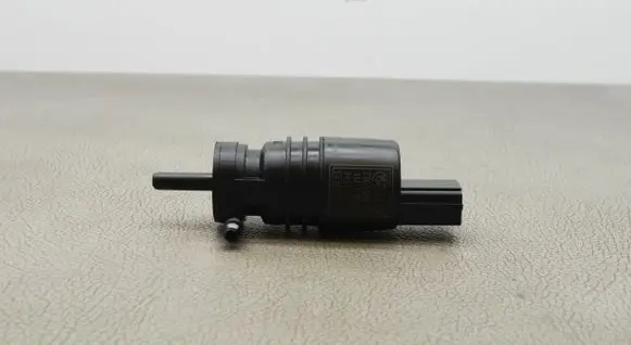 Windscreen/windshield washer pump