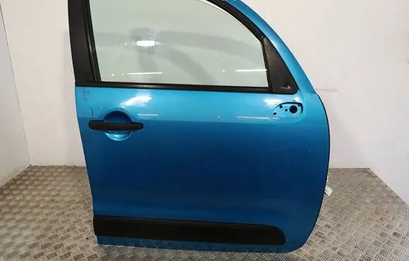 Citroen C3 Front door 