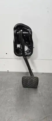 Mercedes-Benz E W213 Brake pedal A2222940001 A2052920007 A2052920415