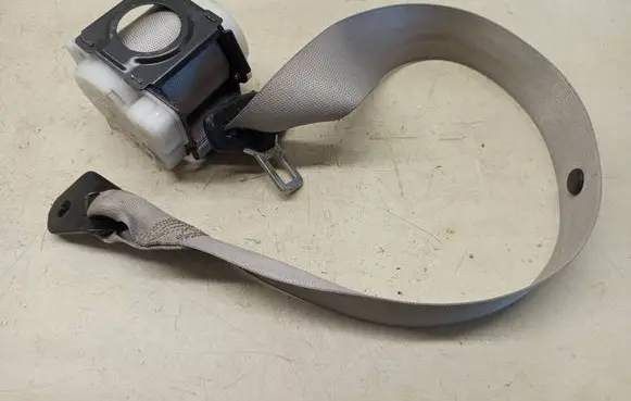 Mercedes-Benz CLK A209 C209 Rear seatbelt C209N 008967 59346061810