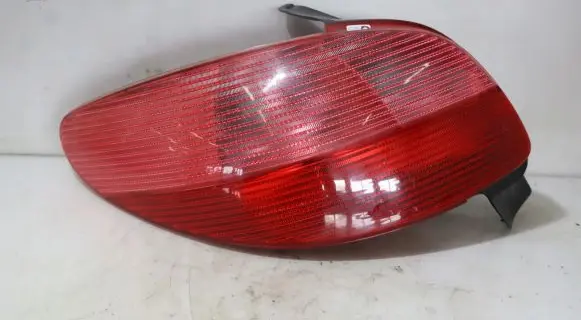 Peugeot 406 Rear/tail lights