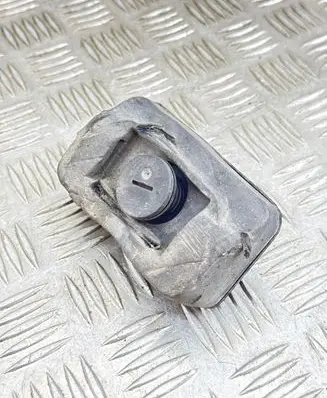 Mercedes-Benz S W221 Jacking socket point 