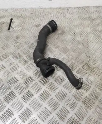 BMW 5 E39 Engine coolant pipe/hose