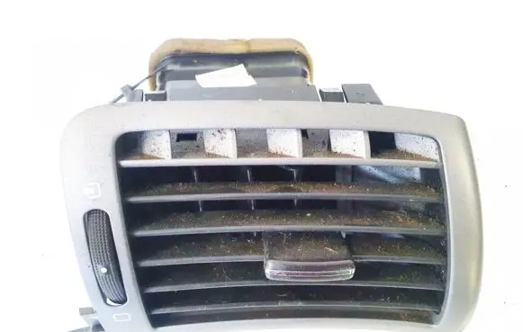 Peugeot 407 Dash center air vent grill 9644589377 a1010005