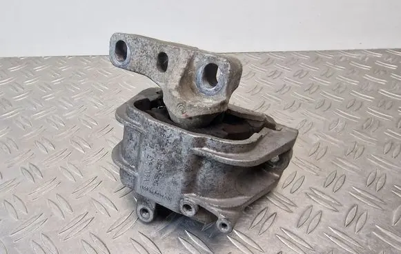 Volkswagen Scirocco Engine mount bracket 1K0199262AM