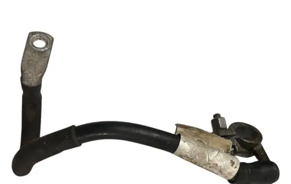 Volkswagen Golf V Negative earth cable (battery) 