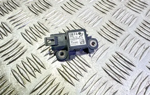 Opel Zafira B Airbag deployment crash/impact sensor 13158750