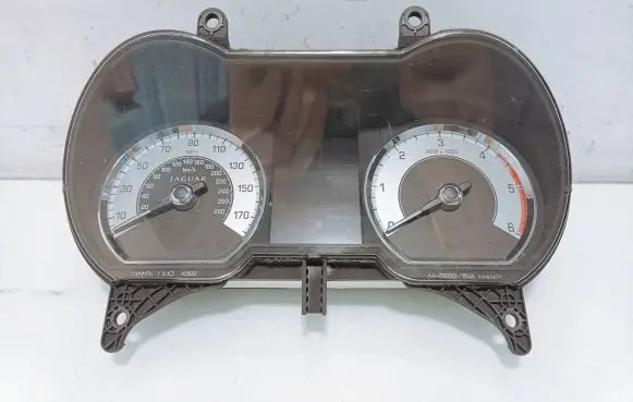 Jaguar XF X250 Speedometer (instrument cluster) 8X2310849JK A12134904 VP8X2F10849DK