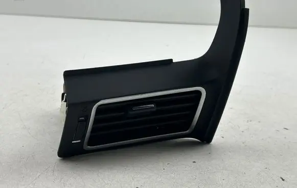 Toyota Verso Dash center air vent grill 556800F030 20059