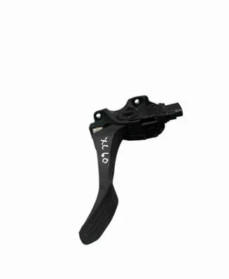 Volvo XC60 Accelerator throttle pedal 31329060
