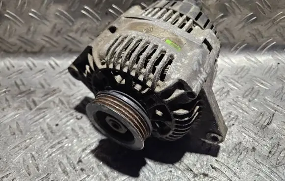 Renault Megane I Generator/alternator 7700424583