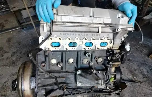 Mercedes-Benz C W203 Engine R1110112901 R1110163901