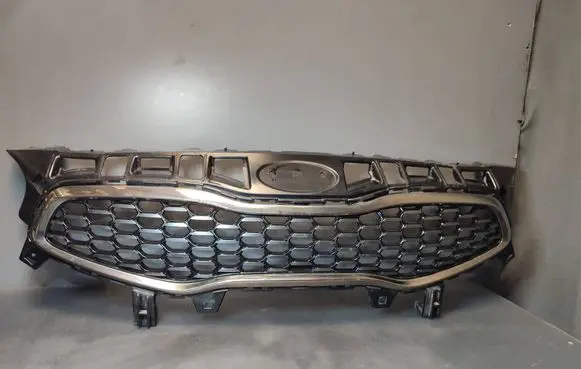 Hyundai i30 Front bumper upper radiator grill 86351A2AA0