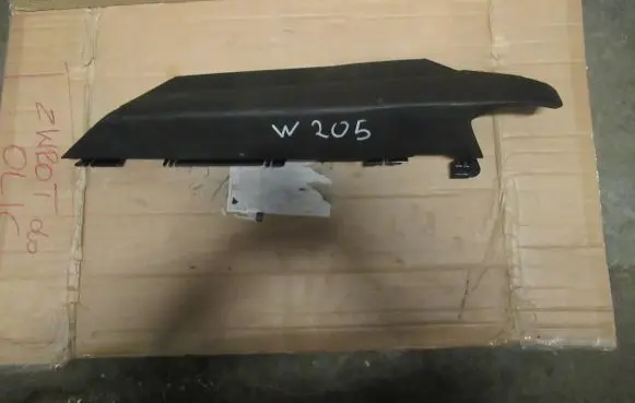 Mercedes-Benz C W205 Other trunk/boot trim element A2056900344