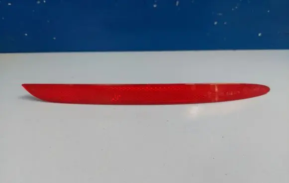 Rear tail light reflector